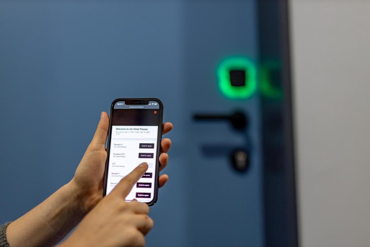 mk hotel tirana Rinas Eksteriør billede Nuki Smart Lock