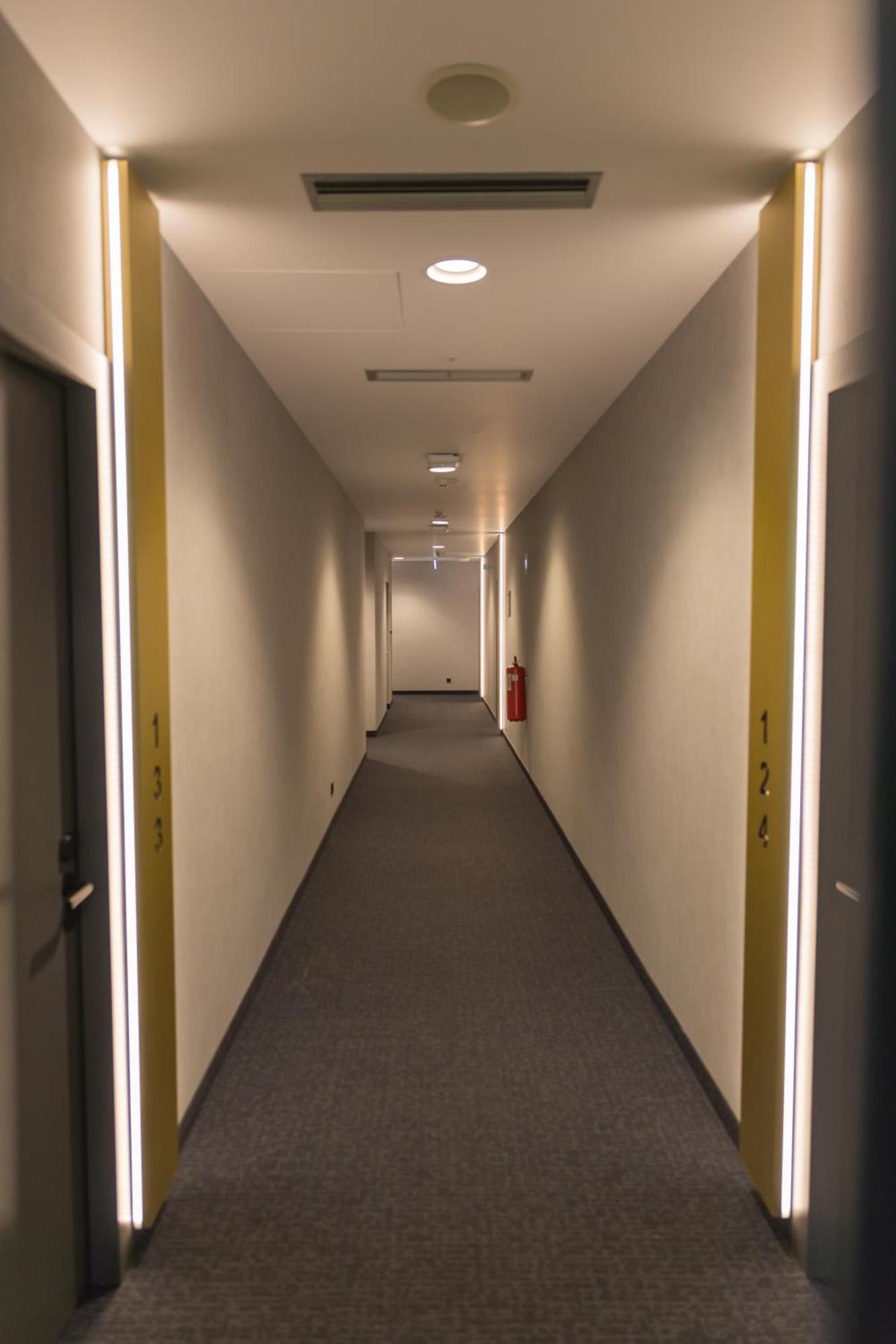 mk hotel tirana Rinas Eksteriør billede A corridor in the new building
